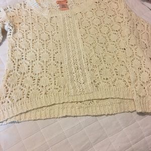 Flying Tomato pullover sweater, Size M, NWOT